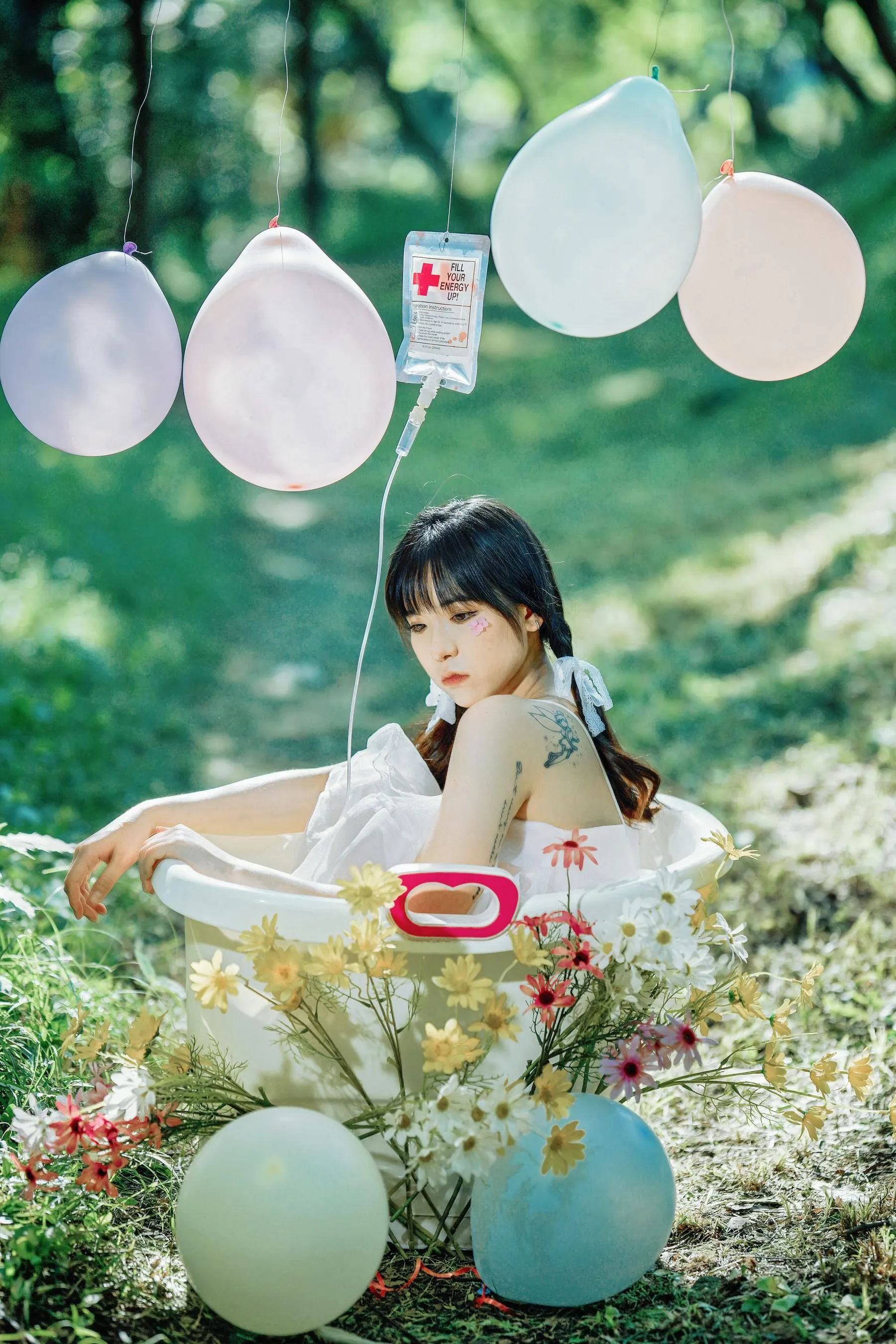 [艺图语] 2022.06.19 想你的液 依依 [25P]插图4